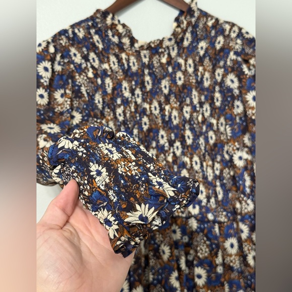 Floral Long Sleeve Dress - Picture 3 of 5